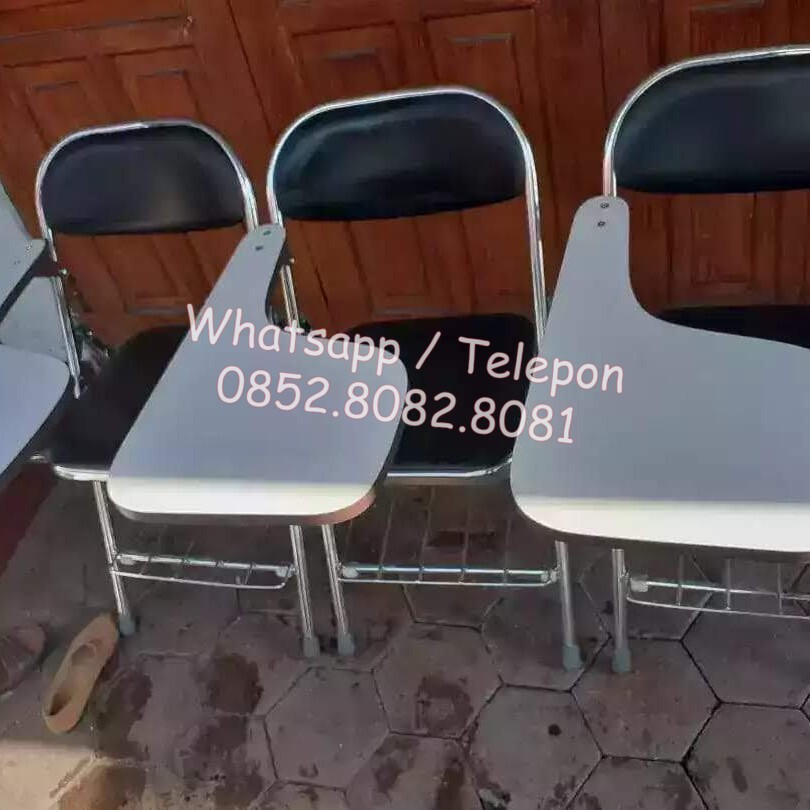 Meja Kursi Kuliah Seram di Bagian Barat Maluku: Antara Kisah Mistis dan Potensi Pendidikan